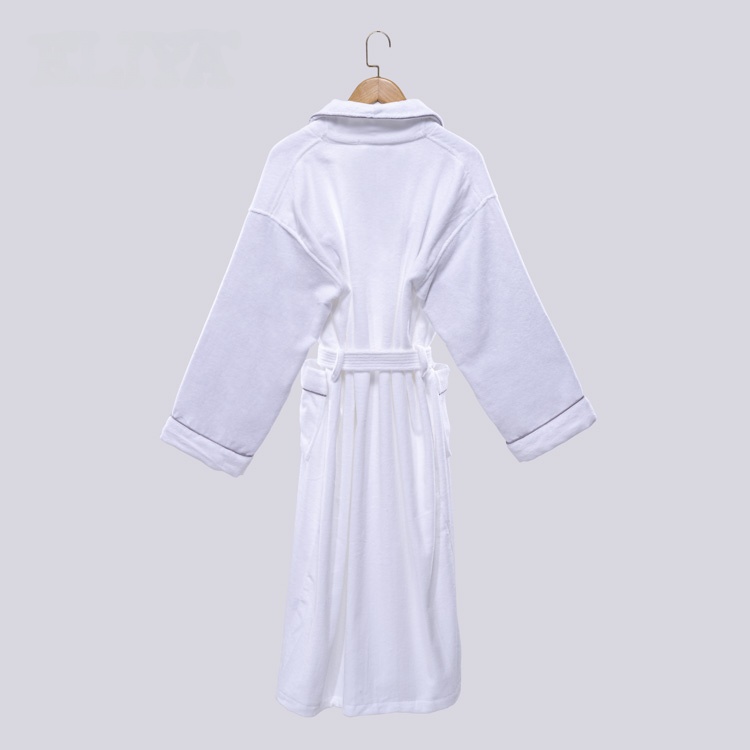 Luxury Velvet Bathrobe For Thick And Good Heat Preservation Experience