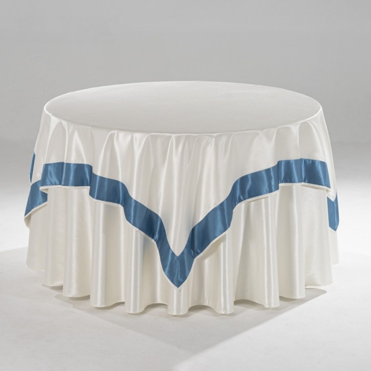 White Combined Tablecloth Featuring Blue Trim