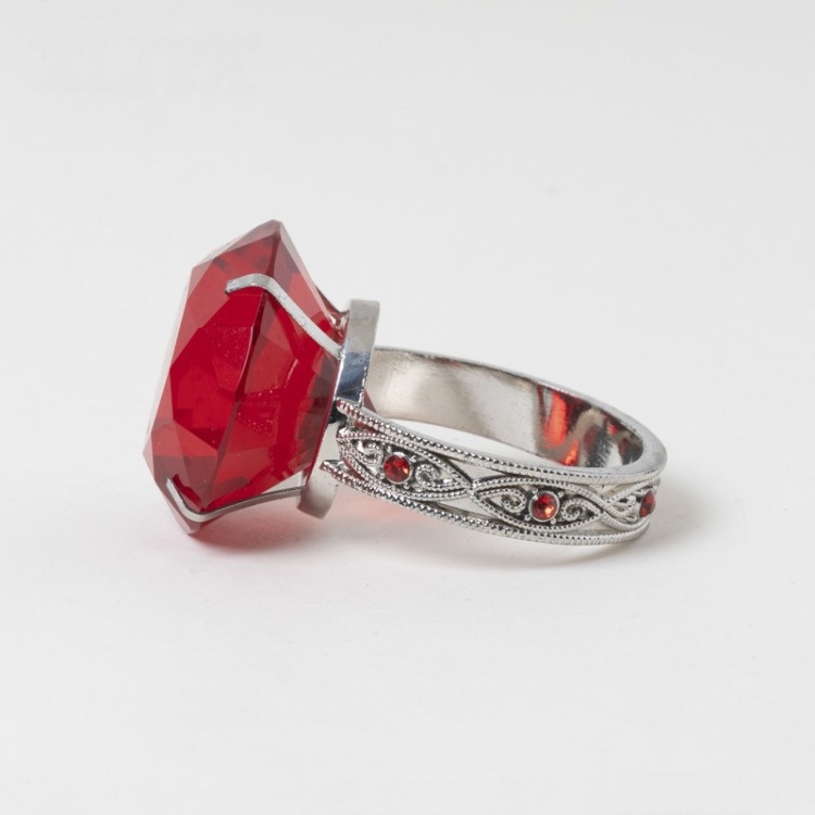 Elegant Gemstone Decor Napkin Ring