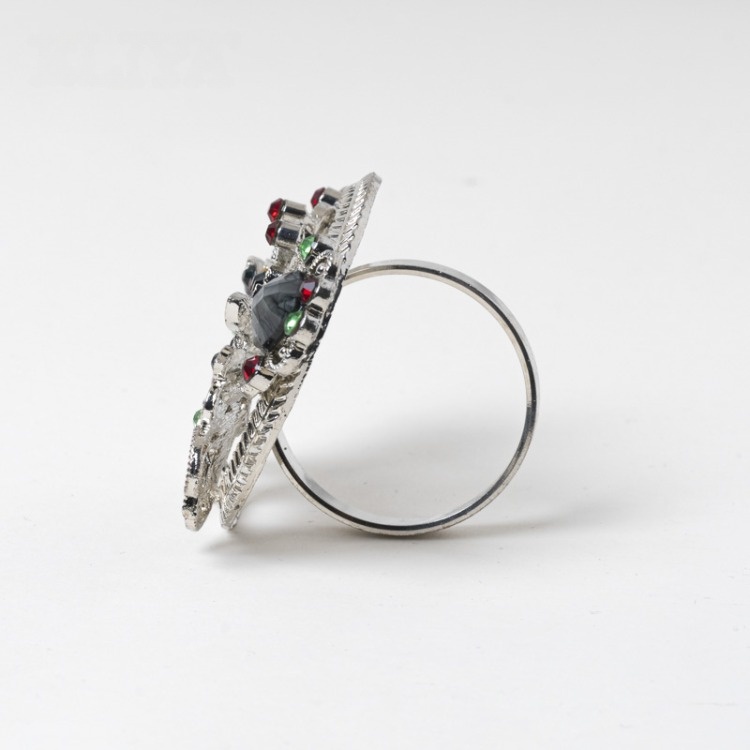 Shattered Crystal Peacock Napkin Ring