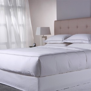 High Quality 100% Cotton White Runner Quilt Cover Bedding Sheets Hotel Bed Set