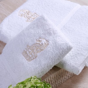 100% Cotton Ritz-Carlton Embroidery Towel Set