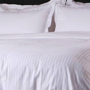 China Luxury Hotel Bedding Sets With 3cm Stripes Manufacturers
