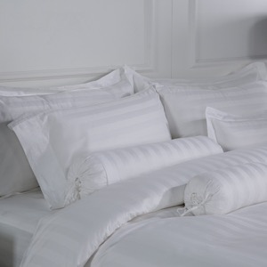High Quality 600tc 3 Lines Embroidery Hotel Bedding Sets