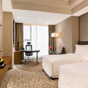 Supply Thermal Insulated Darkening Blackout Polyester Jacquard Curtain For