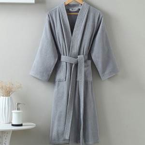 Hot Selling Factory Design Luxury Bathrobe Men Terry Cloth Bathrobe for Hotel Use
