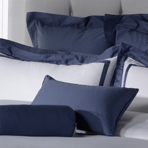 High Quality Hotel Bedding Set With Blue Applique Stripes Manufacturers