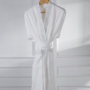 Luxury 5 Star Hotel Bathrobe White