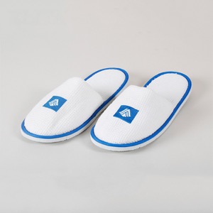 Cheap Disposable Hotel Slippers For Bathroom SPA Bulk Buy
