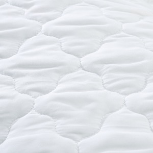 Cotton Polyester Waterproof Quilted Mattress Protector Microfiber Hollow Fiber