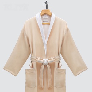 Luxury High Quality Velour Bathrobe White Cotton Bathrobe Hotel Bathrobe