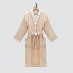 Luxury High Quality Velour Bathrobe White Cotton Bathrobe Hotel Bathrobe