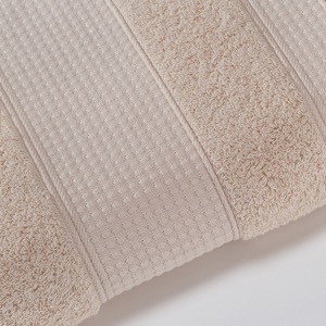 Luxury Border Five Star Hotel Red Bath Hand Towel Set