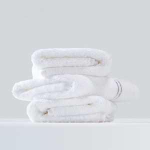 China Hotel Bathroom Towel Plain White Manufacturers