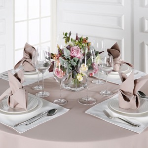Hotel Restaurant Table Linens Plain White Polyester 108 Inch Round Wedding Table Cloth