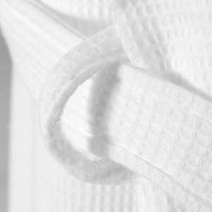 High Quality Personalized Fleece Hotel Robe Women's Sleepwear Dressing Oversize Thick Microfiber Hooded Bathrobe