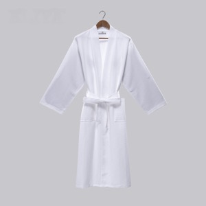 Polyester Cotton Bathrobe Soft And Lightweight White Knitted Pineapple Check Pajamas