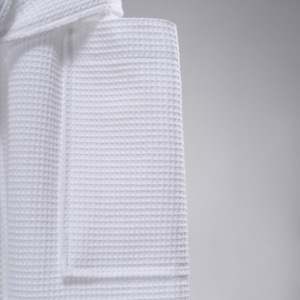 Polyester Cotton Bathrobe Soft And Lightweight White Knitted Pineapple Check Pajamas
