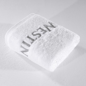 Eco Friendly Bath Towel Cotton White With Exquisite Embroidery Logo
