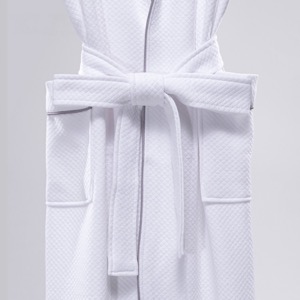Polyester Cotton Bathrobe Soft And Lightweight White Knitted Pineapple Check Pajamas