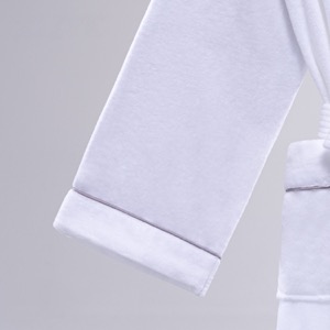 Luxury Velvet Bathrobe For Thick And Good Heat Preservation Experience