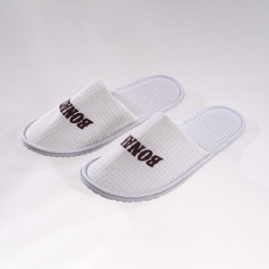 Ope Toe Style Waffle Slippers White With Good Breathability For Star Hote