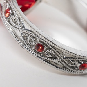 Elegant Gemstone Decor Napkin Ring