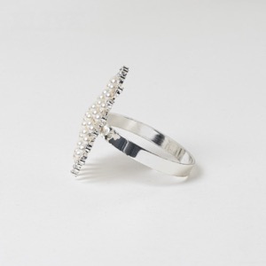 Sunflower Shaped Pearl Crystal Napkin Ring